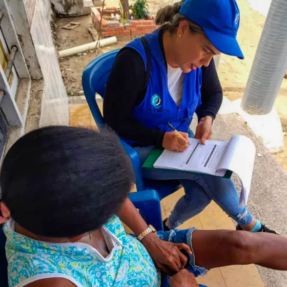 Realización de encuestas de intención de voto en Colombia